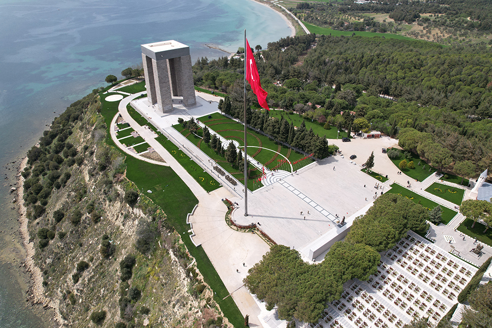 PROJEKT FÜR DIE LANDSCHAFTSGESTALTUNGS- UND RESTAURIERUNGSARBEITEN AM DENKMAL DER MÄRTYRER VON ÇANAKKALE