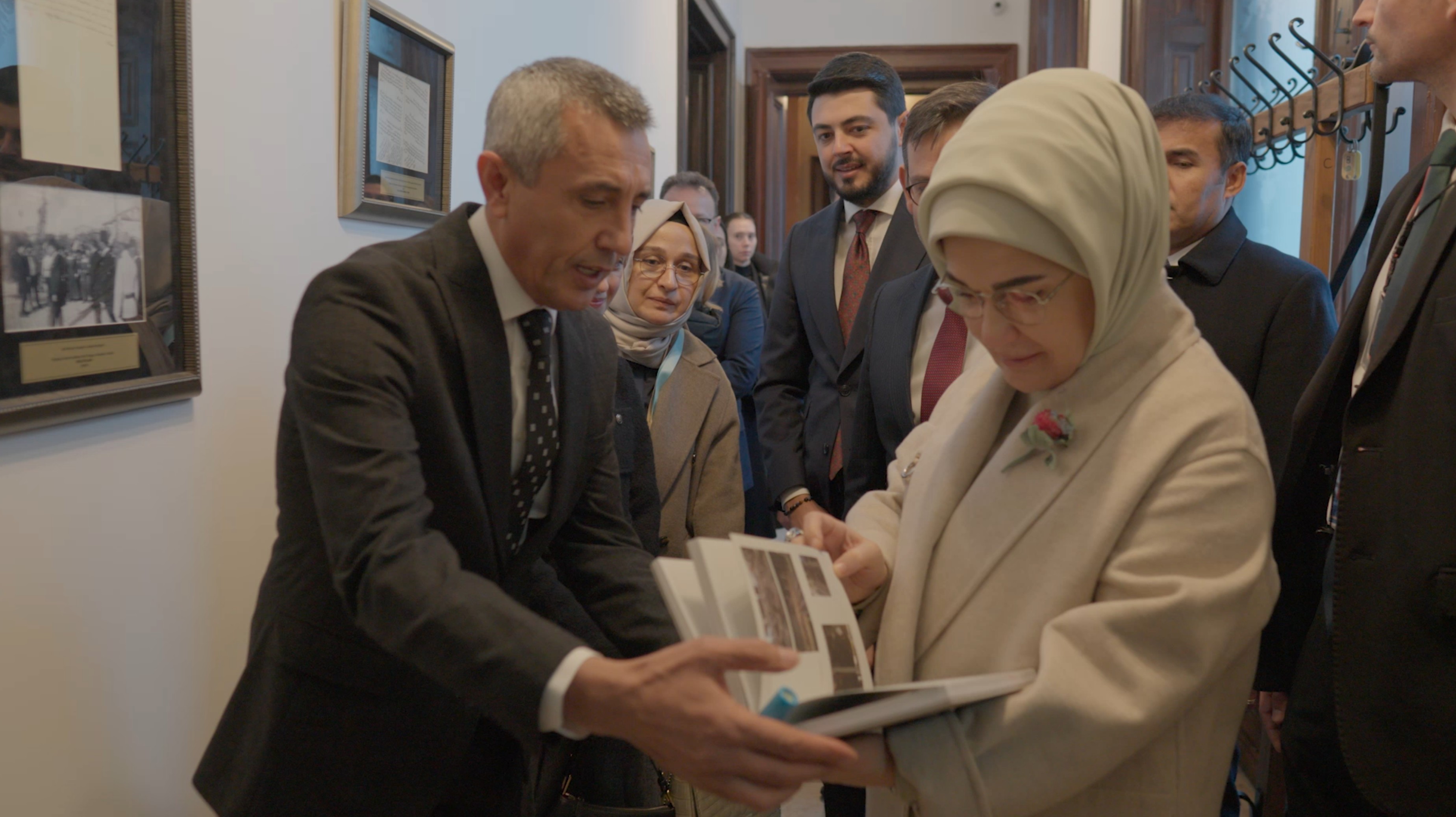 THE EXHIBITION OPENING WITH THE HONORARY ATTENDANCE OF MRS. EMINE ERDOĞAN