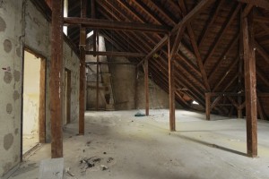 PROJEKT FÜR DIE RESTAURIERUNGSARBEITEN AN DEM GEBÄUDE IN DEUTSCHLAND/FRANKFURT DER YUNUS-EMRE-INSTITUT