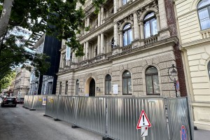 PROJEKT FÜR DIE RESTAURIERUNGSARBEITEN AN DEM GEBÄUDE IN UNGARN / BUDAPEST DER YUNUS-EMRE-INSTITUT