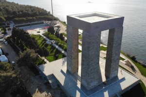 PROJEKT FÜR DIE LANDSCHAFTSGESTALTUNGS- UND RESTAURIERUNGSARBEITEN AM DENKMAL DER MÄRTYRER VON ÇANAKKALE