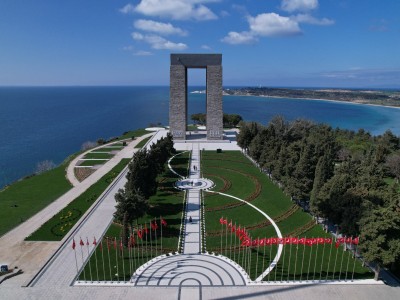 Çanakkale Şehitler Abidesi Çevre Düzenlemesi ve Restorasyonu Sonrası Orhan Pekdemir, Koray Pekdemir